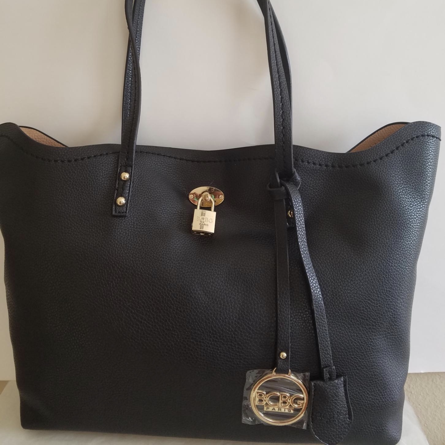 BCBG Paris Black Pebbled Faux Leather Crossbody Purse Handbag Medium | eBay