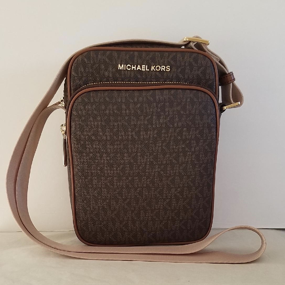 Michael Kors Crossbody – Show It Off Designer Handbags